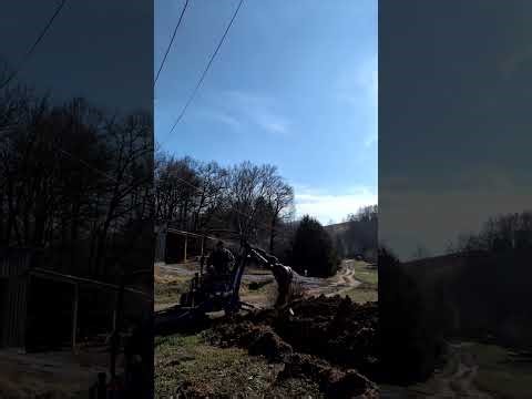 DIGGING WITH WORKMASTER 25S WHILE WEATHER IS GOOD