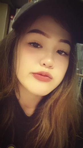 ri za (@.az.ir)’s videos with original sound - v - ursweettalker