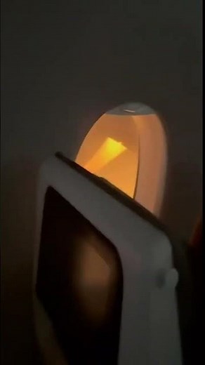 日本航空JAL516便、海上保安庁機衝突事故 機内映像