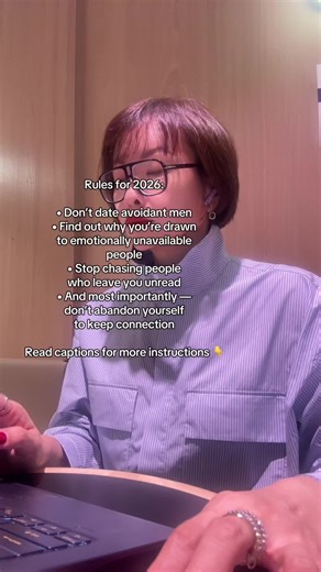 The rules for 2026 aren’t about becoming colder. They’re about ending self-abandonment — quietly, clearly, and for good. If you keep attracting emotionally unavailable people, the problem isn’t that you love too much. It’s that you learned to stay when intimacy was missing. You call it patience. You call it strength. You call it understanding. But underneath, it’s survival. 🛑 That’s where the pattern begins. And that’s where it ends — with you. 📕 Start with Book 1: Don’t Date Avoidants It help
