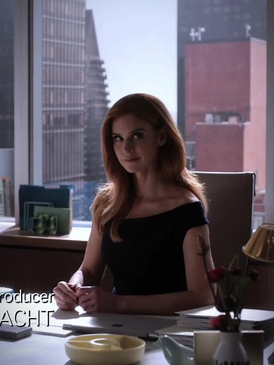 she's so mommy😩 harvey i get you dude #fyp #foryoupage #suits #suitsnetflix #donnapaulsen #donnapaulsenedit #edits overlayy:@overlays for edits!