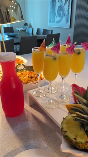 Breakfast made beautiful!!!🤤😍 This was a private chef experience for 10, no setup, just freshly prepared dishes served with love and luxury. 🥂✨ #RashysCatering #LuxuryExperience #PrivateChef #BrunchGoals #RashysLuxuryExperience