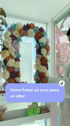 Cómo hacer un arco para un altar de muertos