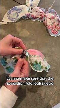 Vintage Handkerchief Hair Bow Tutorial