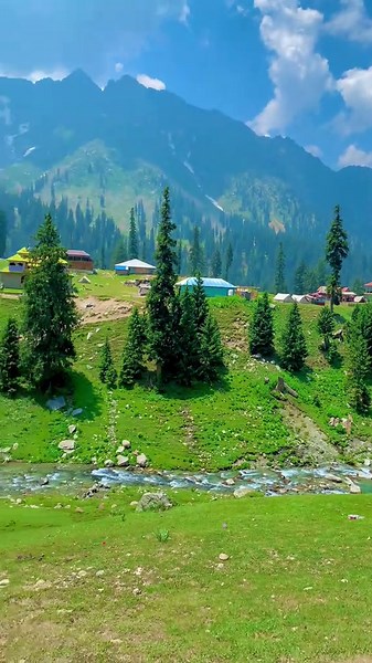 Jahaz Banda Upper Dir Kumrat Valley Kpk Pakistan Ic most beautiful view💦👍❤️#foryou #majeedkumratvalley #foryou #foryoupage #1m
