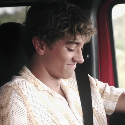 2x03| love sick | jeremiah fisher in every episode | #tsitp #jeremiahfisher #gavincasalegno #omgpage #explore
