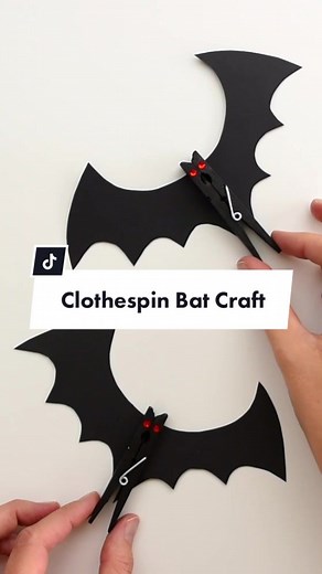 This clothespin bat craft is super fun for Halloween and it’s so simple to make! 🦇 Use a wooden clothespin and black cardstock to create a cute bat that really moves it’s wings! #batcraft #batcrafts #hallwoeencrafts #halloweenideas #halloweenactivities #halloweencraftsforkids #craftsforkids #kidscrafts #papercrafts #papercraftsforkids #easycraftideas #onelittleproject #spookycrafts