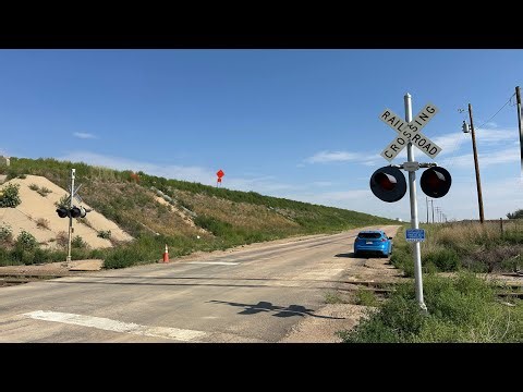 Out Of Service Railroad Crossing (I-25 Frontage Rd. near Mead, CO)