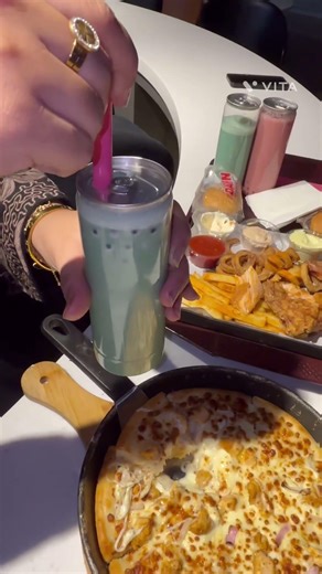 Mr Chicken Millennium Mall Karachi Review, Crispy Chicken & Burgers, Burgers, Broast & Fries #short