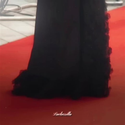 Happy 47th Birthday Miss Pike 🧎🏼‍♀️ Scp: ME Sorry for the quality (i didn’t found a good Rosamund Pike scp) #birthdaygirl #rosamundpike #rosamundpikedit #fyyyyyyy #goviral