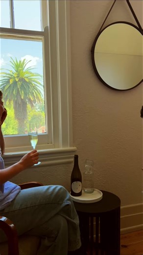 💕 Love is in the air at The Alpine! 💕 Celebrate Valentine’s Day with live music, cocktail specials, and intimate dining 🌹 Book your buffet breakfast, lunch, or a romantic dinner 🍳🥂🍽️ Limited rooms left - secure your stay now! 🛏️✨ Book Dining & Accommodation: 📞 5966 2411 🔗 alpineretreat.com.au 🌲 Open 7 days from 12pm 🍳 Weekend Buffet Breakfast from 8am #AlpineHotel #Warburton #YarraValley #ValentinesDay #RomanticEscape #LiveMusic #CocktailLovers #LoveIsInTheAir #IntimateDining #BookNow