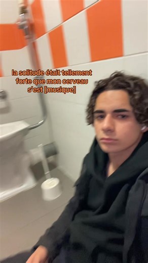 La Solitude à Paris : Un Voyage Émotionnel