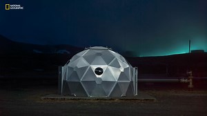 Climate change fight happening in lunar-like valley in Iceland