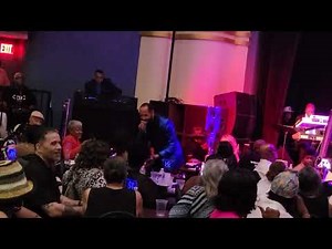 Blue Magic singing "I Just Don't Want To Be Lonely", backed by The Unit Band at Bethesda Blues&Jazz