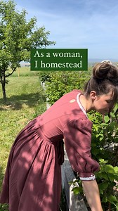 321K views · 8.8K reactions | HAPPY WOMEN’S DAY! I have found my womanhood through homesteading and returning to my roots. It’s crazy to think that it only took two generations to lose these skills that our great-grandparents had! Cooking from scratch, keeping livestock, growing a garden, and more… Convenience slipped in and so did the “movements.” How has society fared since? 樂 What do you think? #homesteadinglife #homesteadlife | Gubba Homestead | Facebook