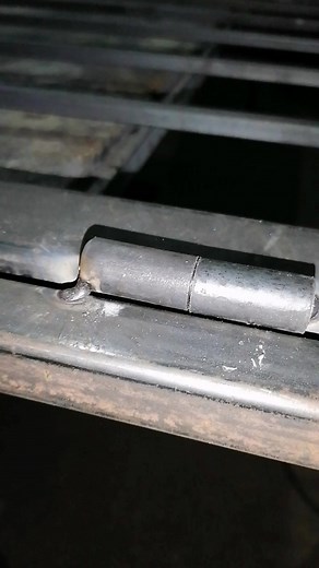 421K views · 9.1K reactions | Instalación rápida de bisagras tubulares 5/8" ‍ | FORJA | Facebook