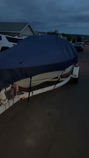 I picked up a 1995 Bayliner Capri 1850 lx it has open bow 4.3 L V6 MerCruiser with alpha one drive it’s approximately 18 foot I want to see how this goes before I buy a more expensive boat paid about $5000 has very minimal use interior is in great shape very low hours got a little bit of work. Gotta put a battery. Gotta put a stereo system and possibly fix the fuel pump and she’s ready to rock ‘n’ roll.#bayliner #baylinerboats #boat