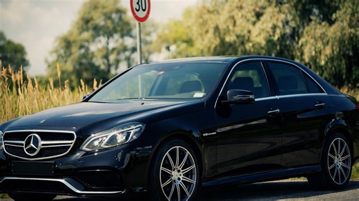 The Mercedes E63 AMG onboard acceleration and impressions