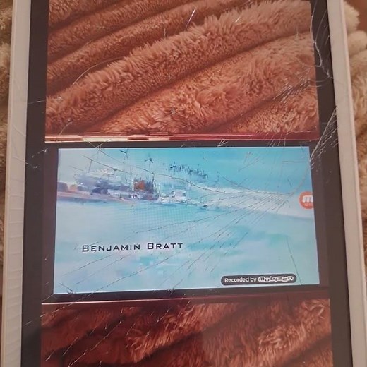 16 January 2025 despicable me 2 opening scene recorded by mobizen m