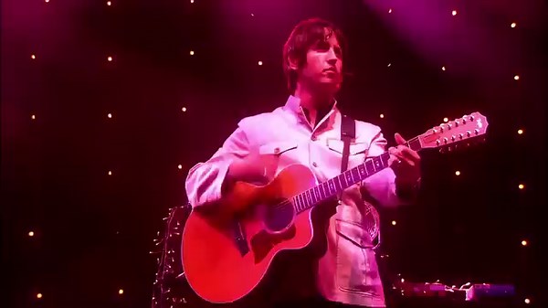 11K views · 573 reactions | 'Songbird' by Oasis was released 21 years ago today! Here's them performing it in Manchester 2005 | Manchester Lemon | Facebook