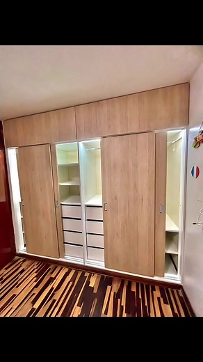 Ideas para Closets con Puertas Corredizas | Transformación de Armario Latino