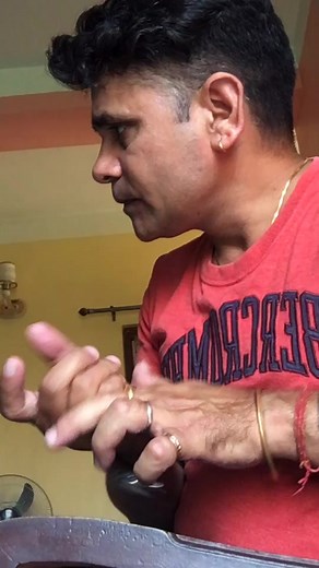 Sign Language Performance by Accessory-Wearing Individual