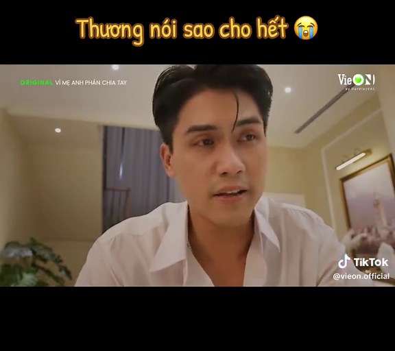 Ánh mắt đó nói thay ngàn lời, xem mà tim cứ thắt lại. \t#vimeanhphanchiatay #tamtrieudang #vodiengiahuy