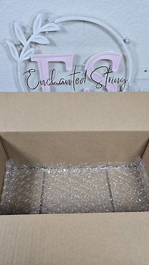 25K views · 510 reactions | Packing a large order for Christine!!✨️ Thank you for your continued support!!!殺 #asmr #packaging #packing #Trendy #asmrcommunity #selfcare #walletsforwomen #stationery #roses | Enchanted String | Facebook