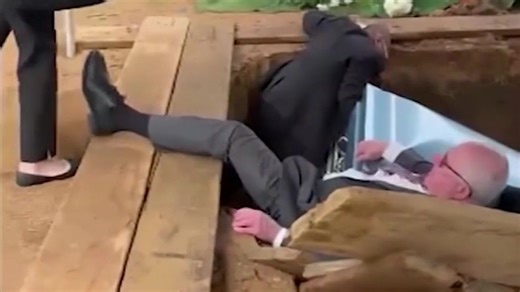 Pallbearers fall into grave during funeral, family demands apology