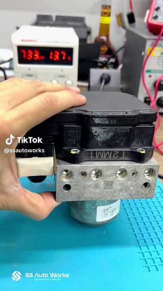 Reparación del módulo ABS del Honda Accord T2A