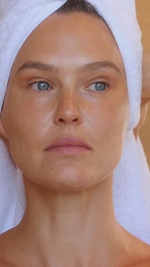 Bar Refaeli | @livelle be as you are 🤍 | Instagram