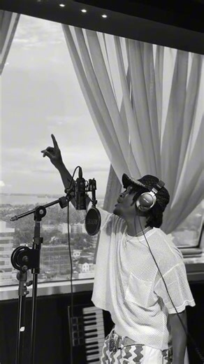 #Mbosso #khanmusic #MimiNiNani #Burundi #show #Bujumbura #RachatsClassic #music #gospel #tanzania