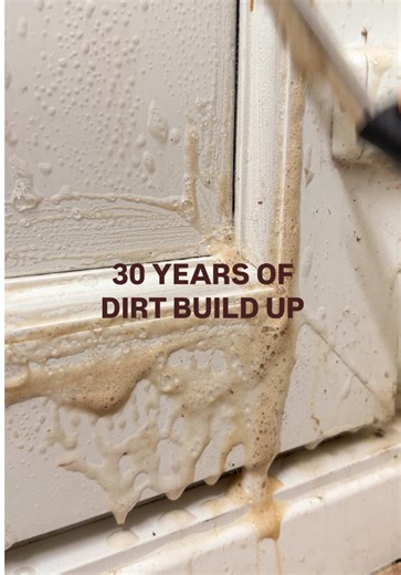 Satisfying UPVC Door Cleaning Transformation