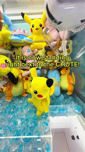 This is how you can beat the claw machine with your skills #clawmachine