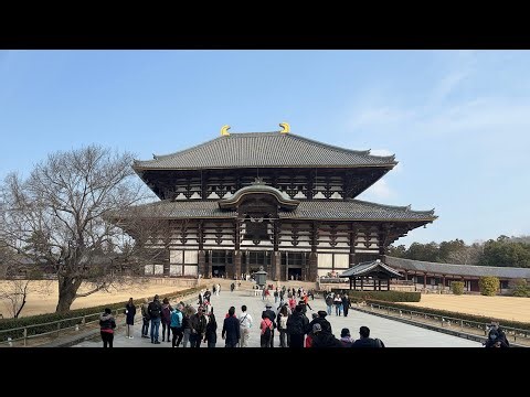 The Tōdai-ji located in Nara Japan UNESCO Heritage the world's largest bronze statue of the Buddha.