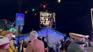 YouTube https://youtu.be/bmCMl_CGPrI The start of 2026 as seen from Westcott's Quay. Our New Year celebration has been shortlisted for an award as a finalist in the National BID Awards Best Event of the Year. Well done St IVES BID and the St Ives in December team for making Christmas and New Year so much fun. Over 700 St IVES videos https://www.youtube.com/playlist?list=PL30DD233028E37F5F and here in more manageable chunks : St IVES IN THE SNOW https://www.youtube.com/playlist?list=PLrVUjbiYVZU5
