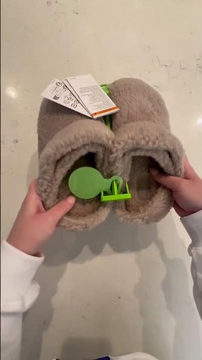 your dog owes you a new pair of slippers this fall / winter 🍁 I bought size 7 and they fit perfect