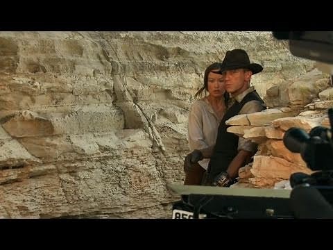 'Cowboys and Aliens' Featurette HD