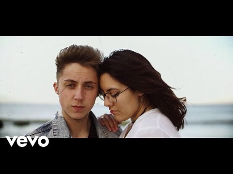 Celtas Cortos - Silencio (Videoclip Oficial Allan)