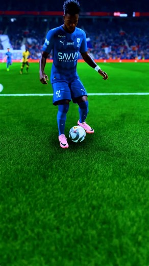 Messi's Super Skills vs Ronaldo's Amazing Goals