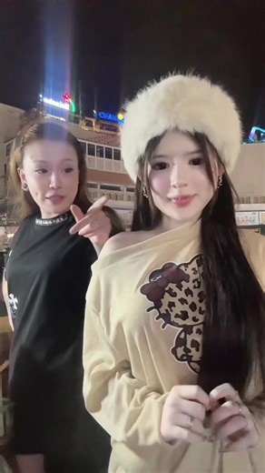 Trải nghiệm nướng bánh tráng 100k ở Đà Lạt cùng Phương Thy