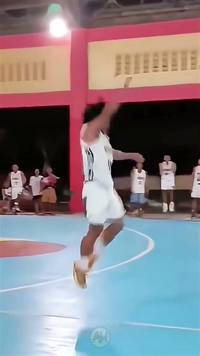 Craziest celly i ever seen 💀 #basketball