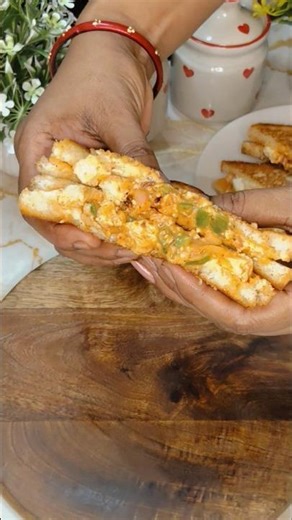 5-Min Creamy Paneer Loaded Sandwich 🤤🧀Save this recipe for your next evening snack ❤️ #ytshorts