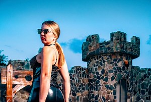 Chest flogging intense and merciless - Mistress Zeida Official Profile | LoyalFans