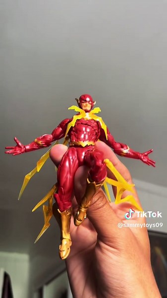 Revoltech Flash: The Perfect Stand-in for Wally West
