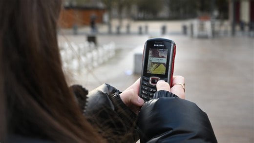 Ascenseurs, 'dumbphones', alarmes anti-chute… : pourquoi l’extinction programmée de la 2G peut poser problème sur certains appareils