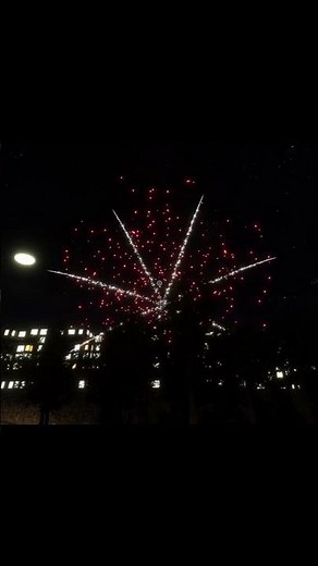 PyroWorks hand launching a rocket #pyro #rocket #fireworks