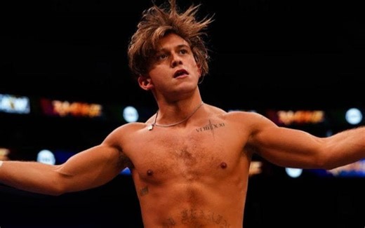 Hook Blows Up As Twitter Trend After AEW Debut