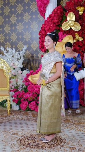A Timeless Look in Khmer Traditional Wedding Fashion 🌸💞 #KhmerFashion #WeddingCulture