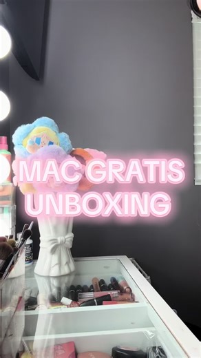 Unboxing MAC Cosmetics: Ultimate Favorites Revealed